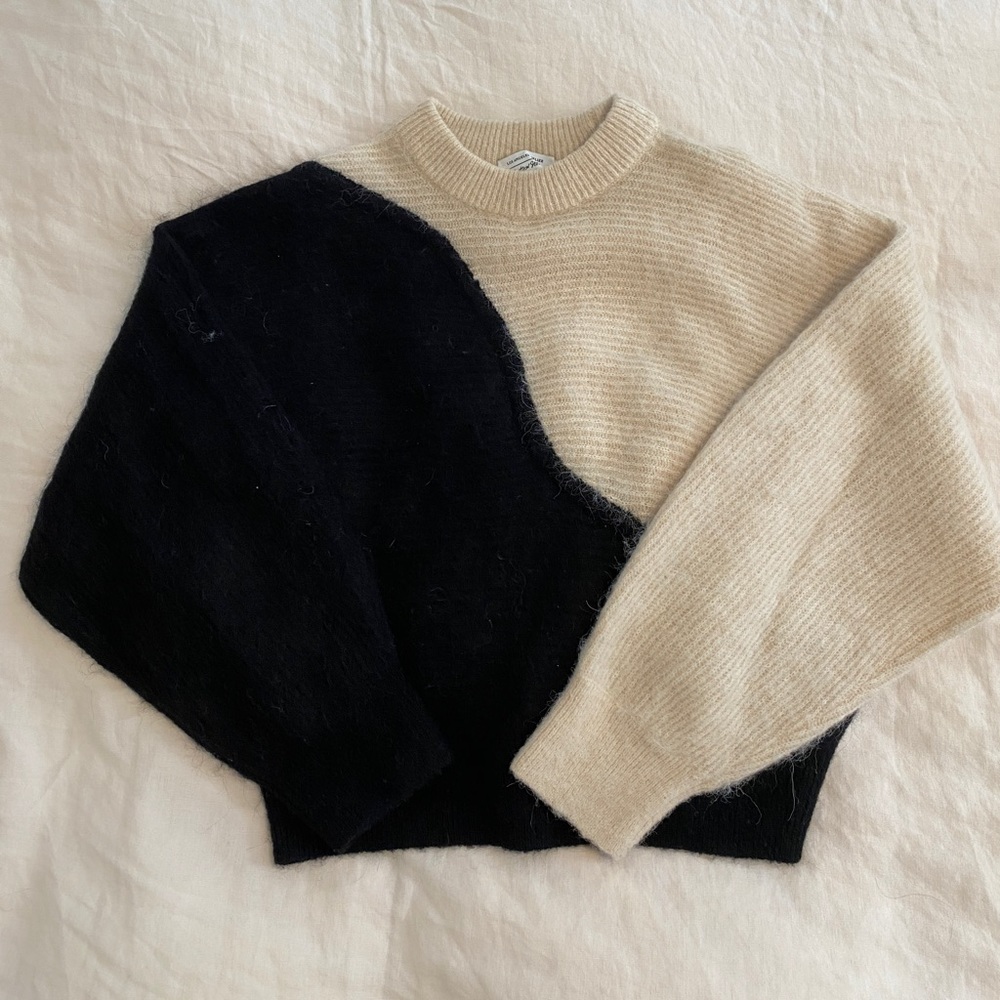 Andotherstories yin yang sweater